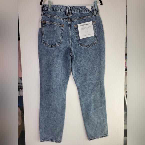 NWT  Good American Classic Skinnish High Rise Jeans 8 Distressed - Picture 6 of 8